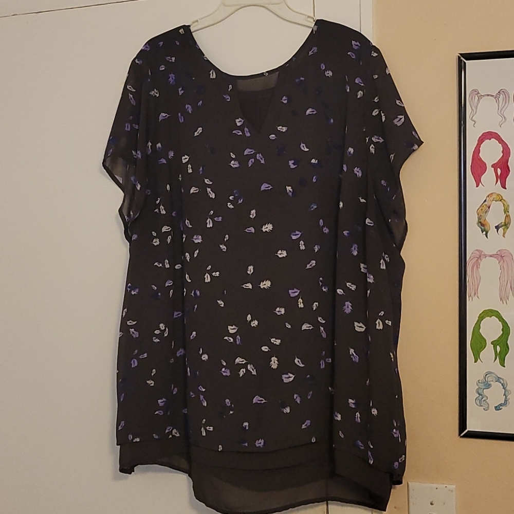 Dark Grey Blouse with Purple and White Feathers 🪶